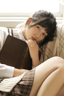 小罗莉极品一线天视频